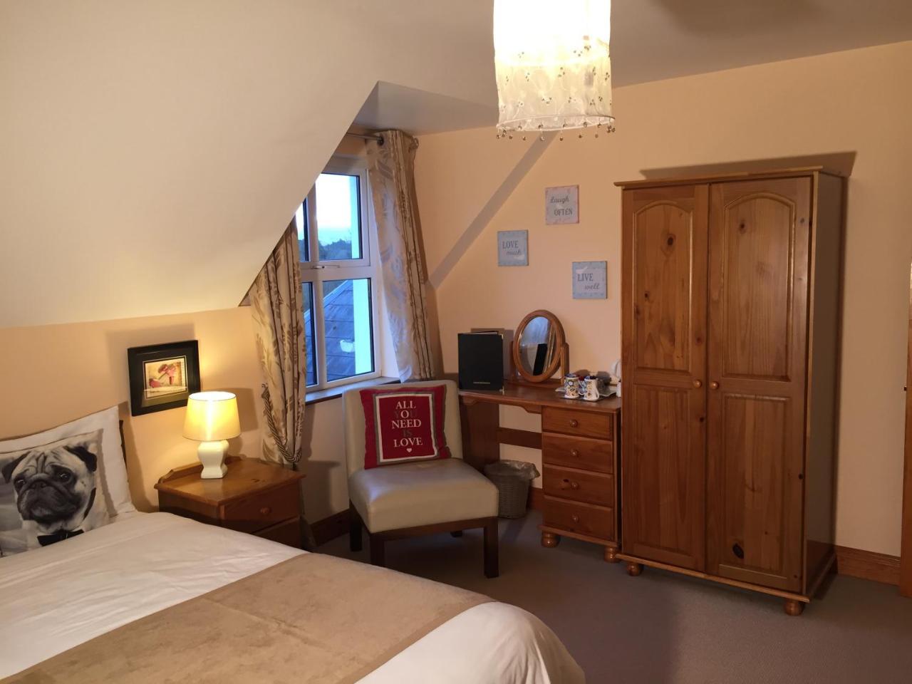 2 Mile Lodge Kenmare Eksteriør billede